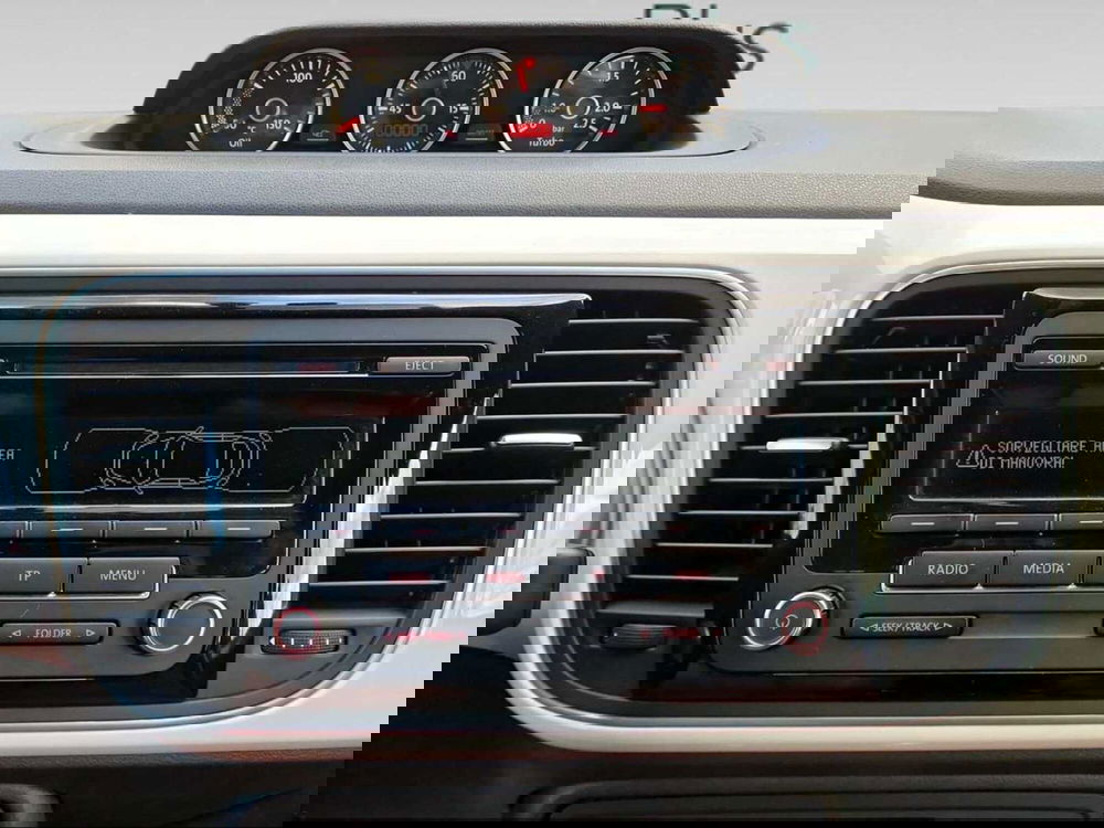 Volkswagen Maggiolino usata a Siena (10)