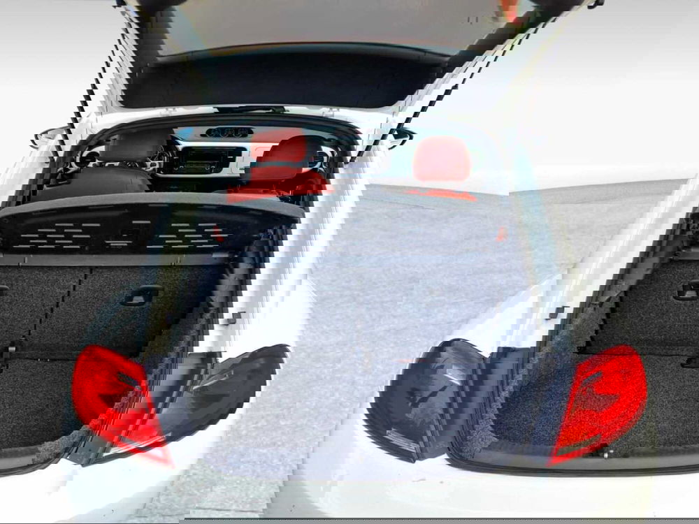 Volkswagen Maggiolino usata a Siena (14)