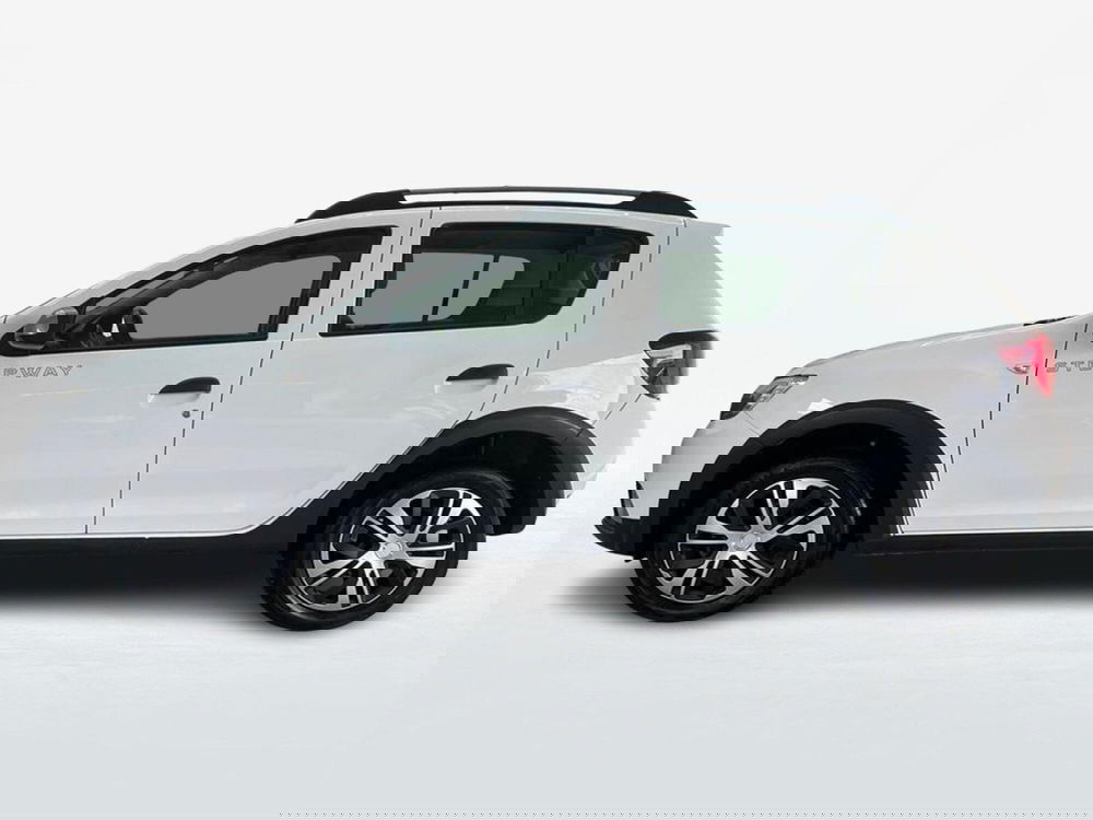 Dacia Sandero usata a Roma (3)