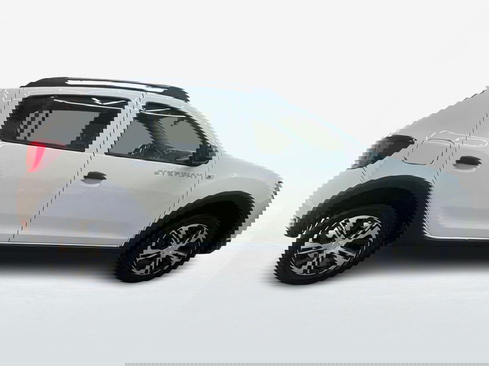 Dacia Sandero usata a Roma (4)