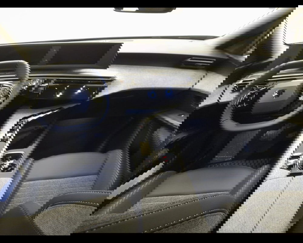 Peugeot 5008 nuova a Alessandria (7)