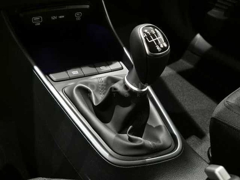 Hyundai Bayon nuova a Vicenza (12)