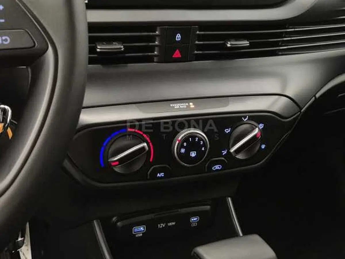 Hyundai i20 nuova a Vicenza (14)