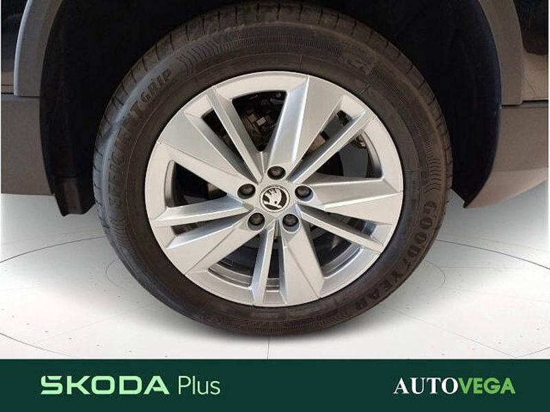 Skoda Karoq nuova a Vicenza (3)