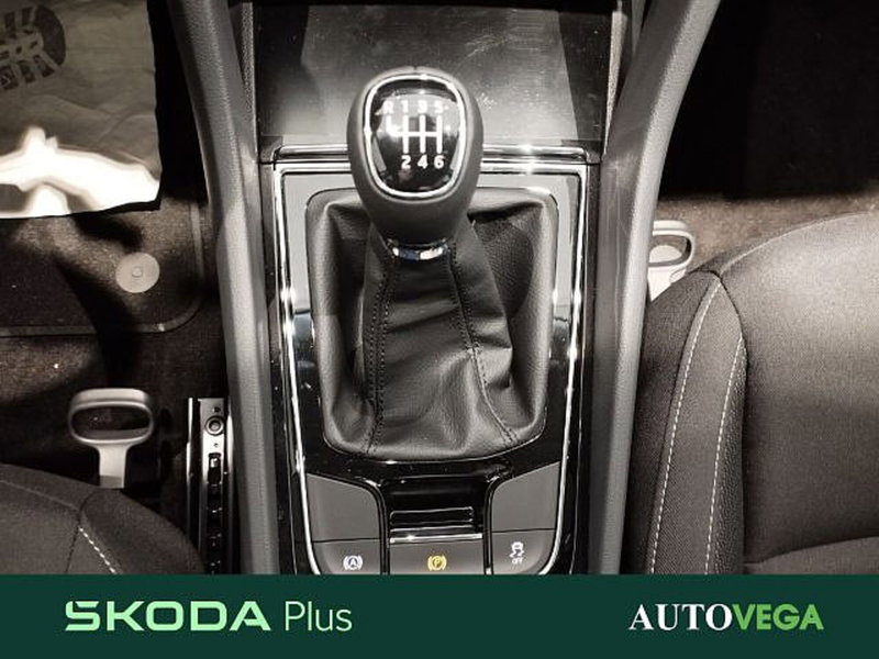 Skoda Karoq nuova a Vicenza (8)