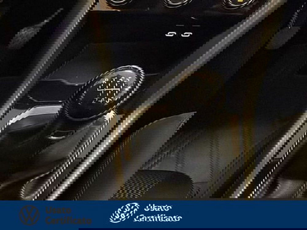 Volkswagen T-Roc usata a Vicenza (11)