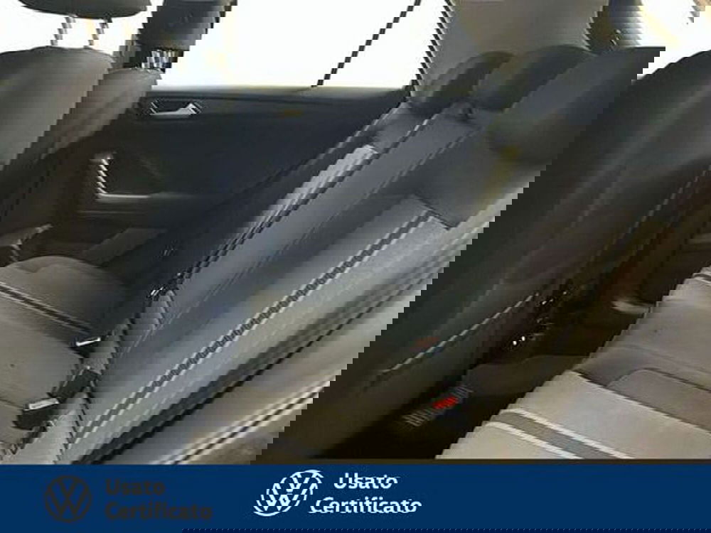 Volkswagen T-Roc usata a Vicenza (12)