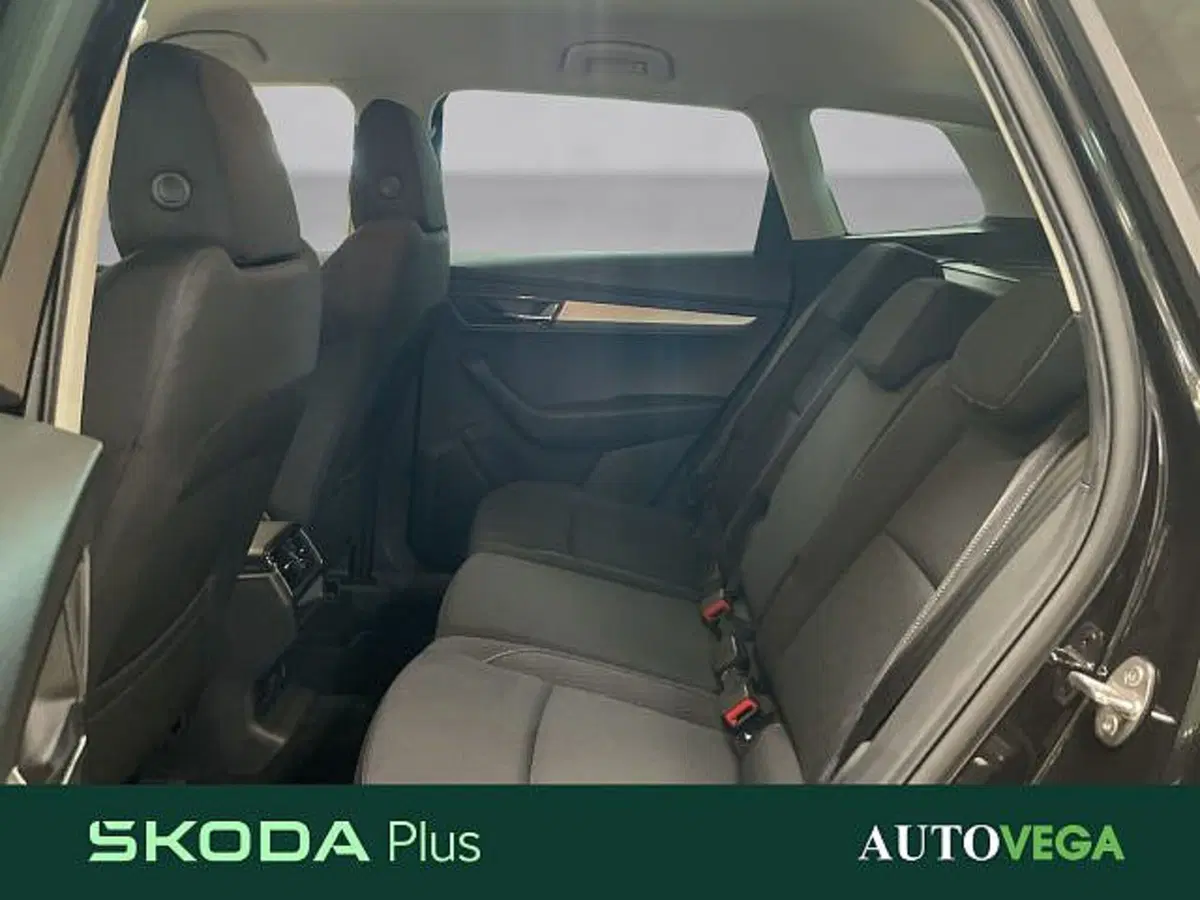 Skoda Karoq usata a Vicenza (12)