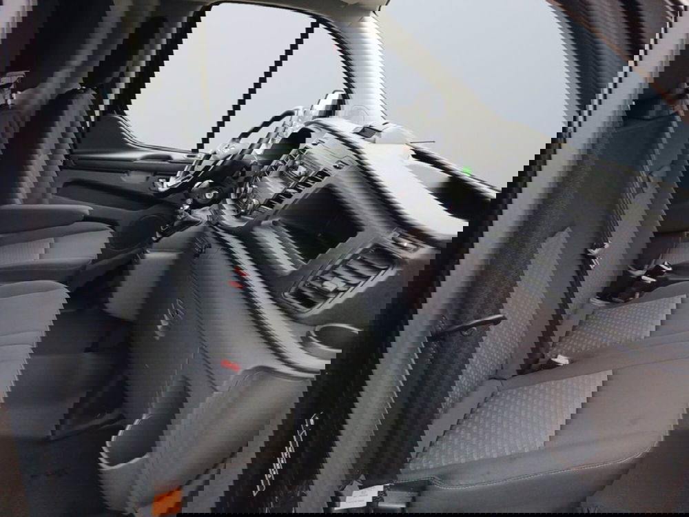 Ford Transit Custom Furgone usata a Milano (10)