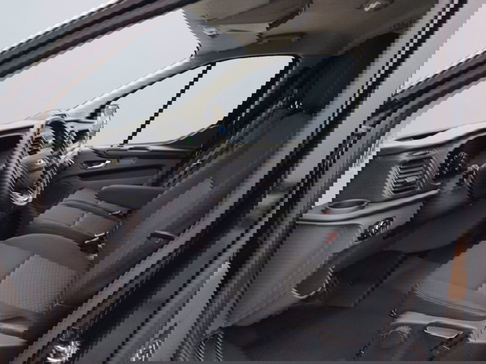 Ford Transit Custom Furgone usata a Milano (9)