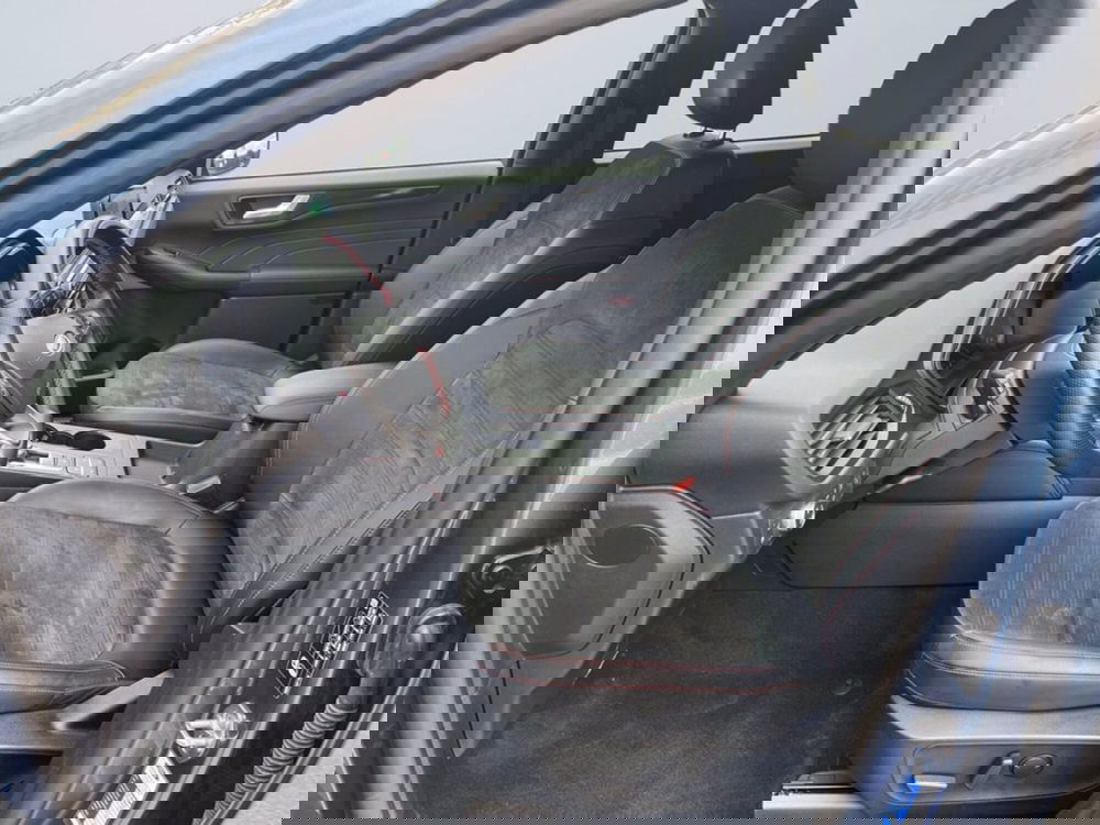 Ford Kuga usata a Milano (9)