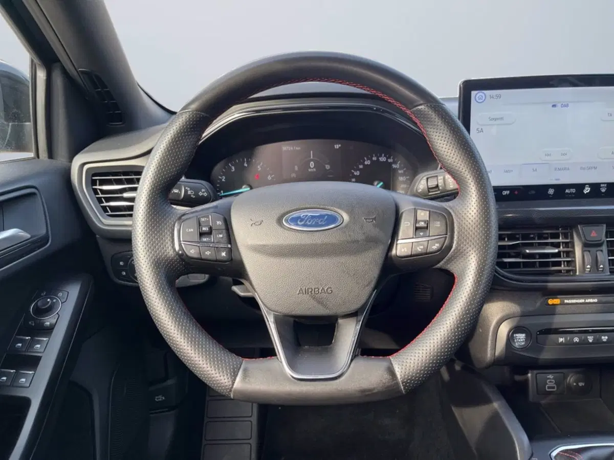 Ford Focus Station Wagon usata a Milano (13)