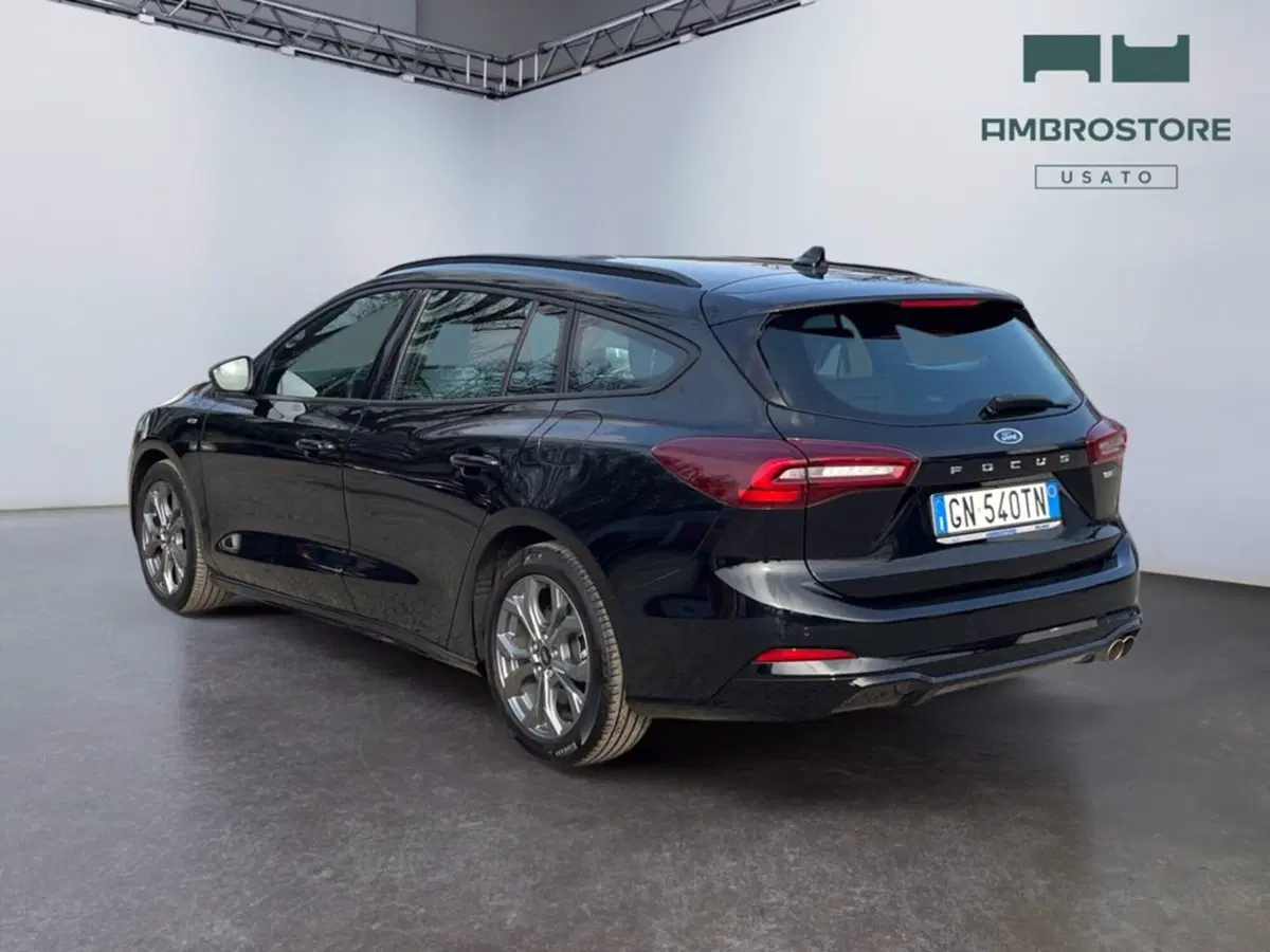 Ford Focus Station Wagon usata a Milano (7)