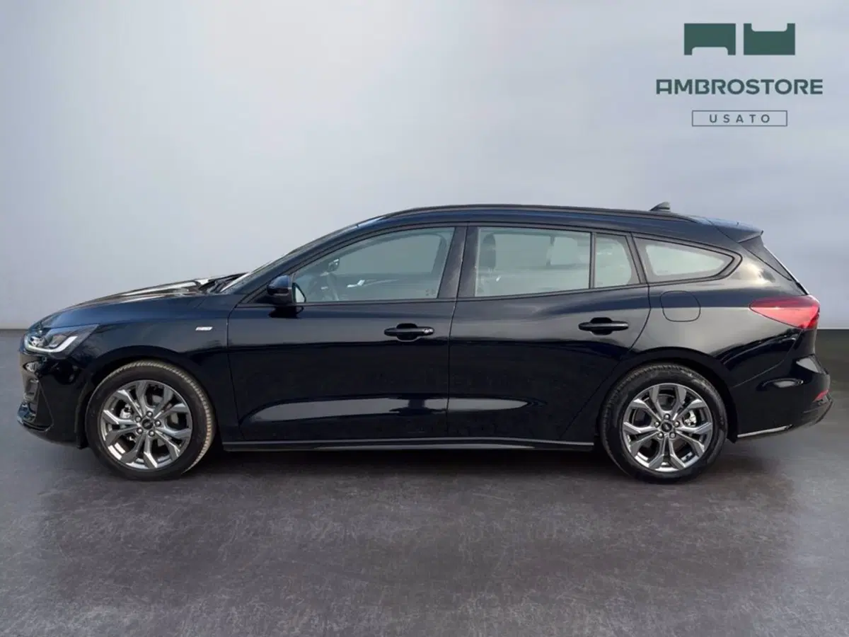 Ford Focus Station Wagon usata a Milano (8)
