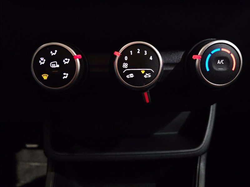 Renault Express usata a Palermo (20)