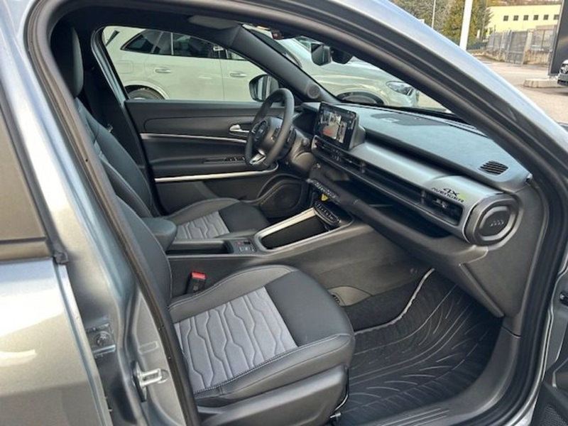 Jeep Avenger usata a Potenza (9)