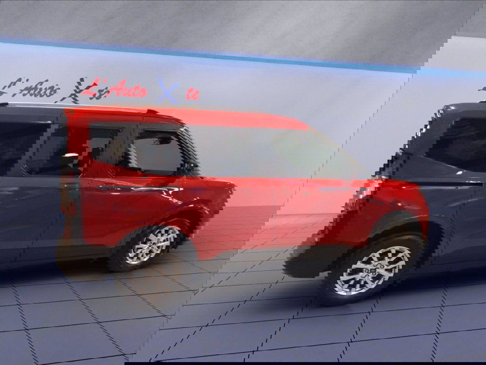 Ford Tourneo Courier nuova a Milano (5)