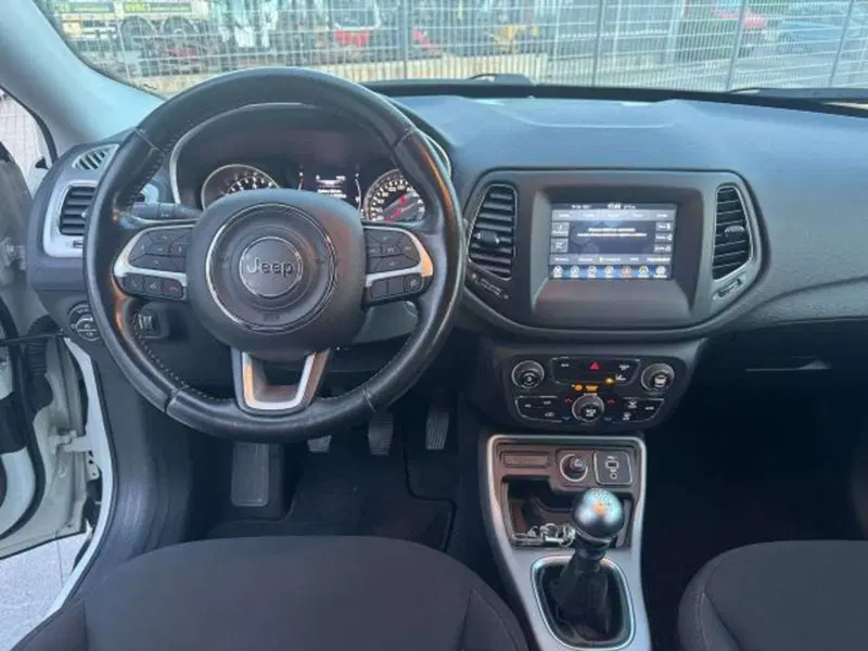 Jeep Compass usata a Savona (14)