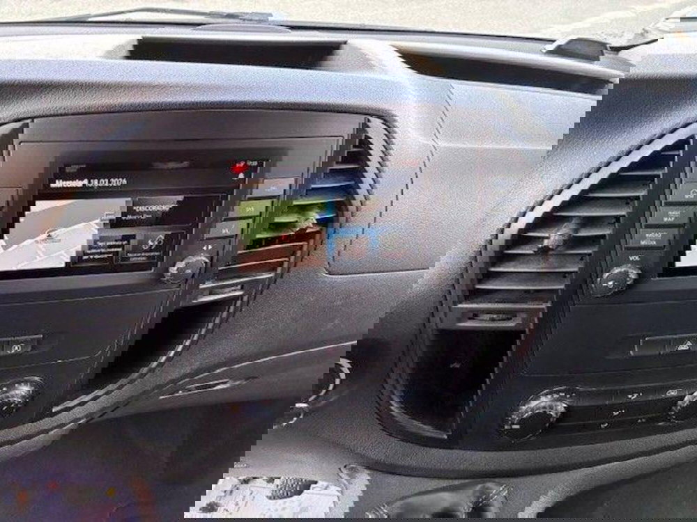 Mercedes-Benz Vito usata a Milano (11)