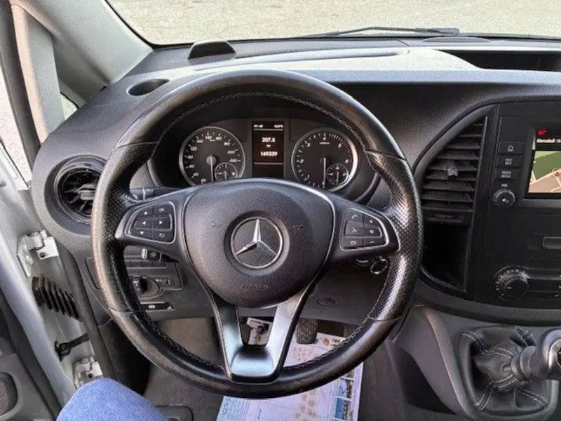 Mercedes-Benz Vito usata a Milano (7)