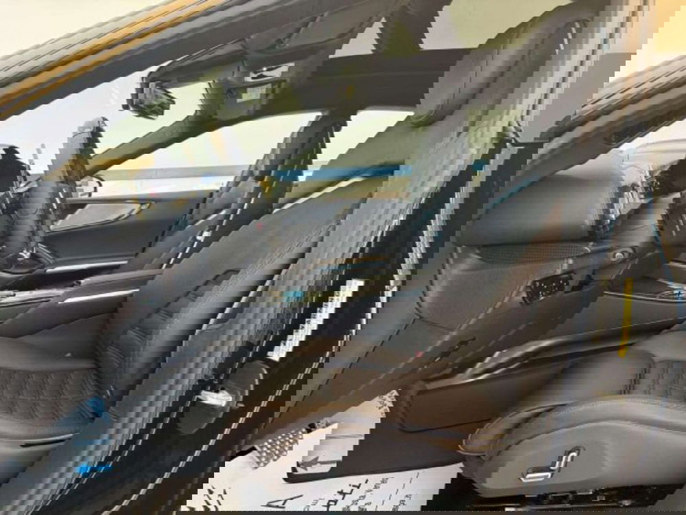 Ferrari Purosangue nuova a Torino (7)