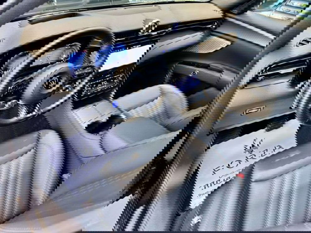 Maserati Grecale usata a Torino (11)