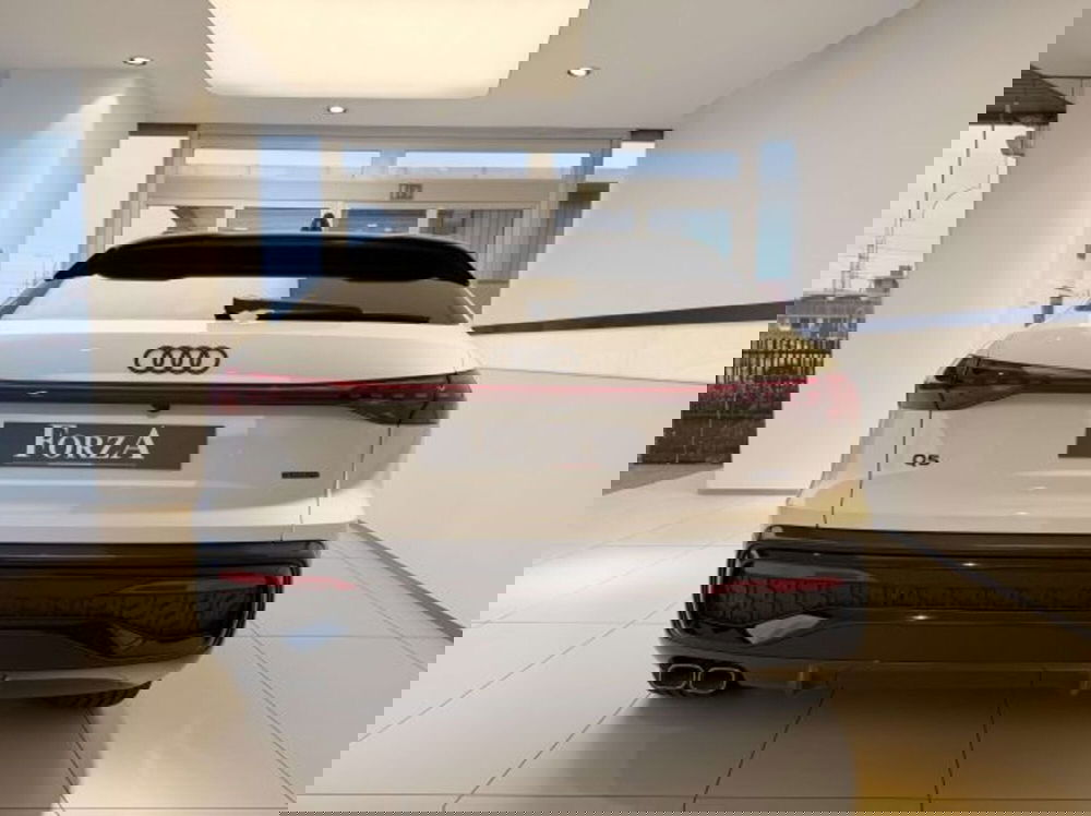 Audi Q5 Sportback nuova a Torino (14)