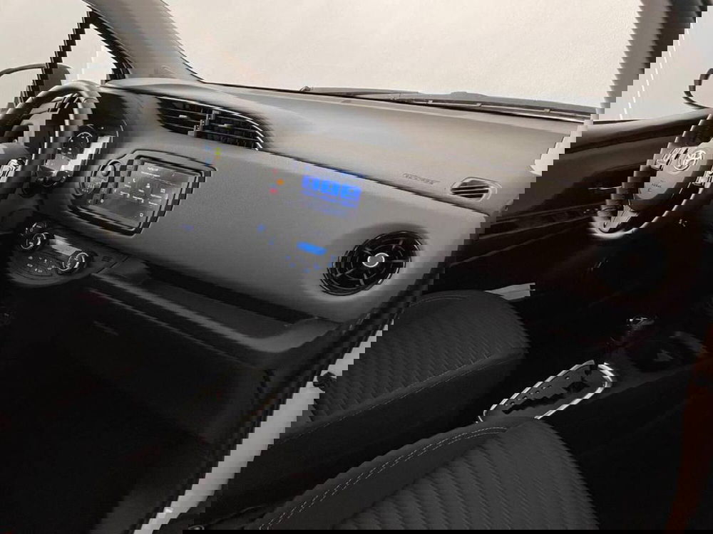 Toyota Yaris usata a Torino (9)