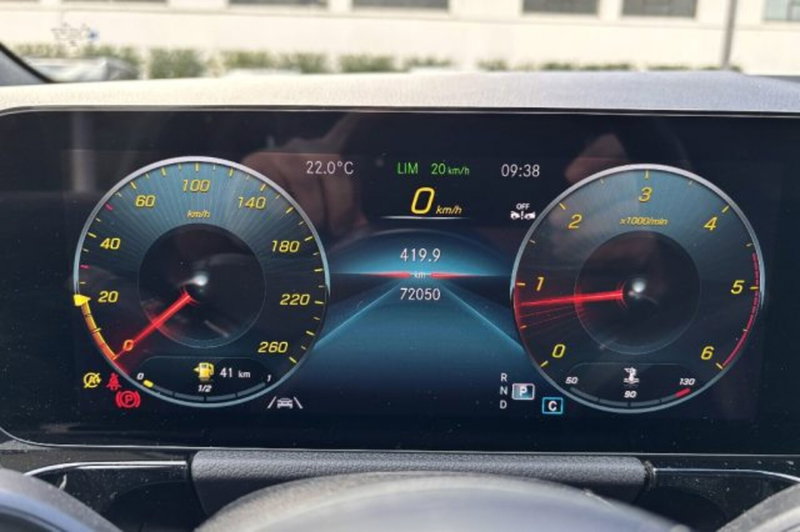 Mercedes-Benz GLA SUV usata a Latina (12)