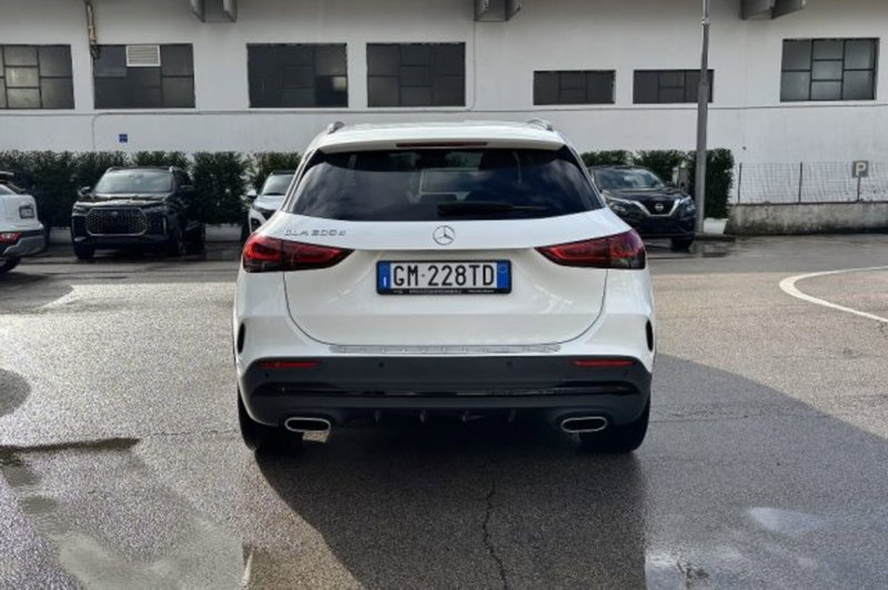 Mercedes-Benz GLA SUV usata a Latina (6)