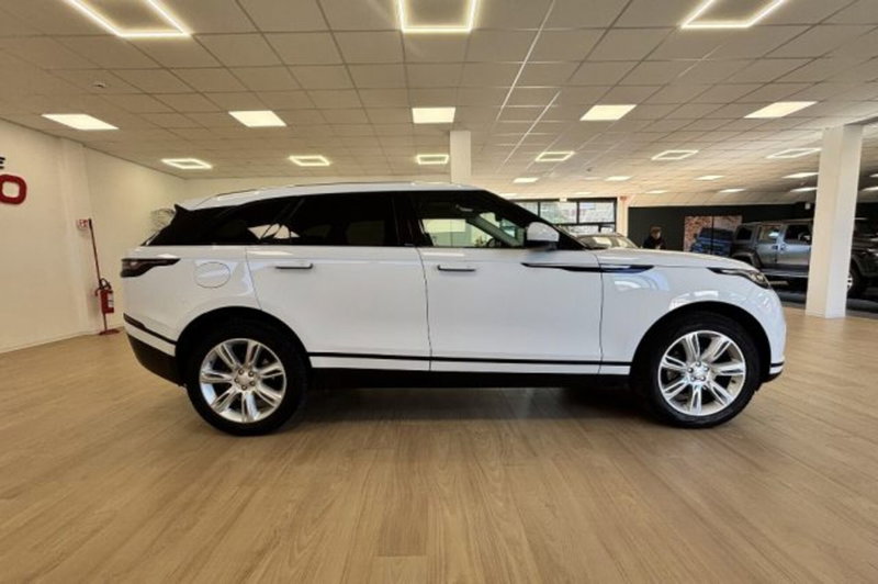Land Rover Range Rover Velar usata a Latina (4)