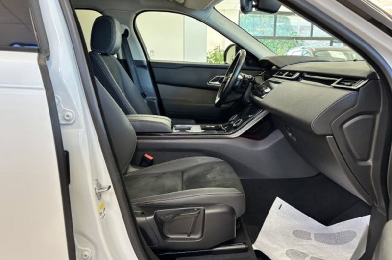 Land Rover Range Rover Velar usata a Latina (8)