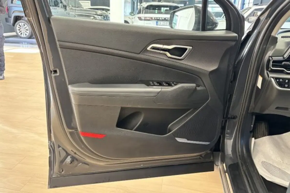 Kia Sportage usata a Latina (12)