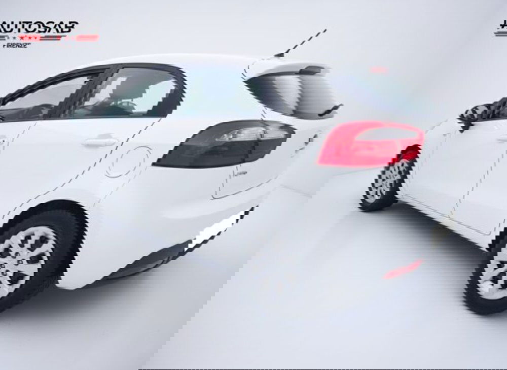 Kia Rio usata a Firenze (7)