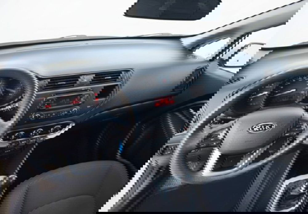 Kia Rio usata a Firenze (8)