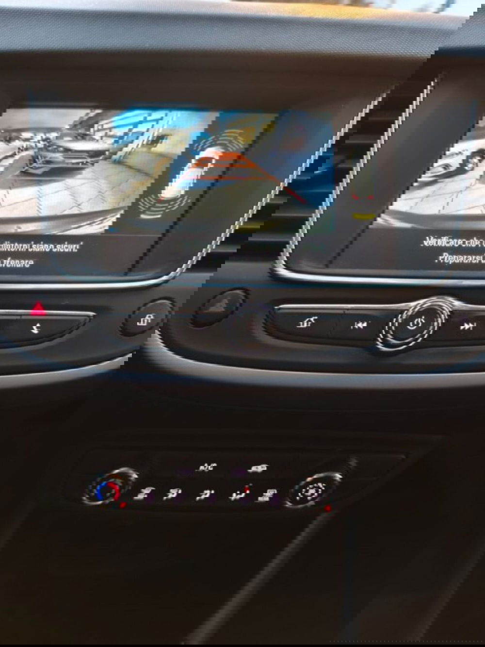 Opel Crossland X usata a Firenze (9)