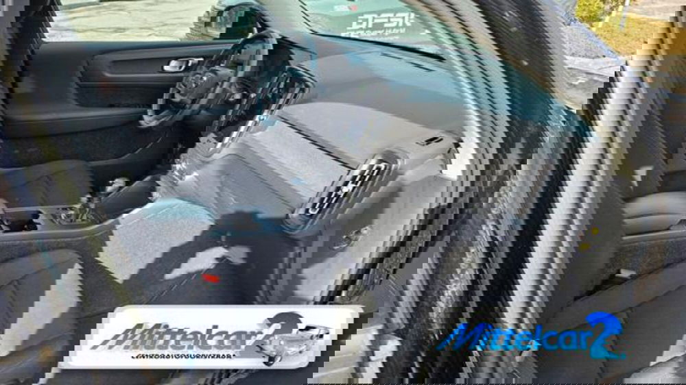 Volvo XC40 usata a Udine (13)