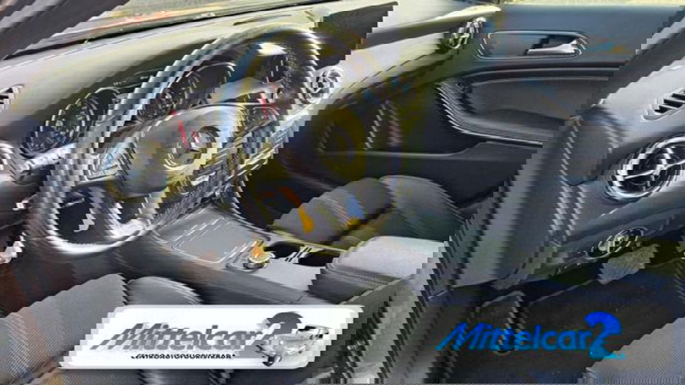 Mercedes-Benz GLA SUV usata a Udine (9)