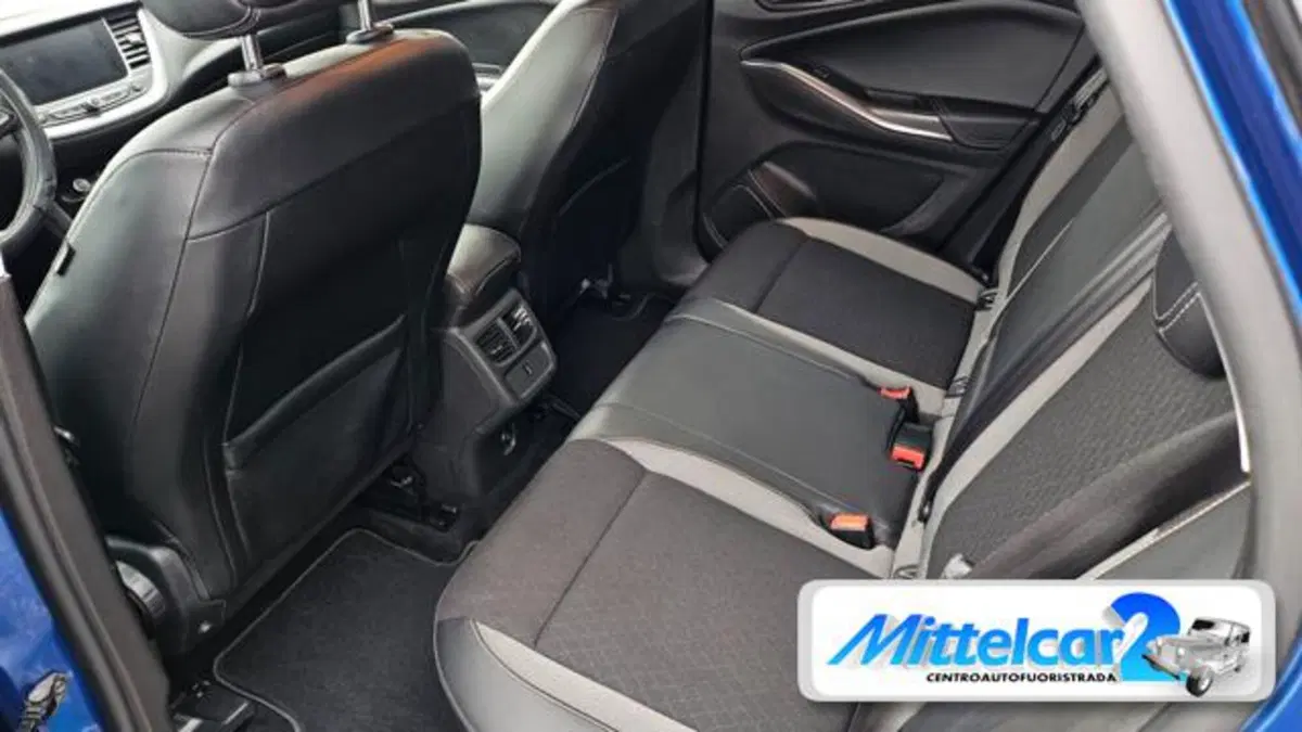 Opel Grandland X usata a Udine (10)