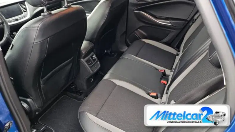 Opel Grandland X usata a Udine (10)