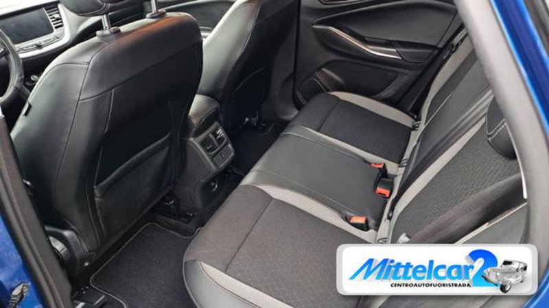 Opel Grandland X usata a Udine (10)