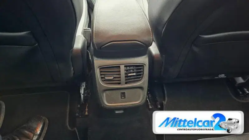 Opel Grandland X usata a Udine (11)