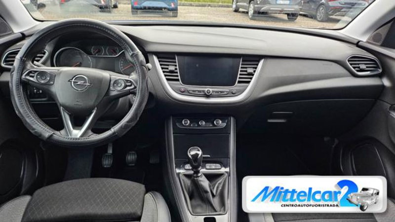 Opel Grandland X usata a Udine (13)