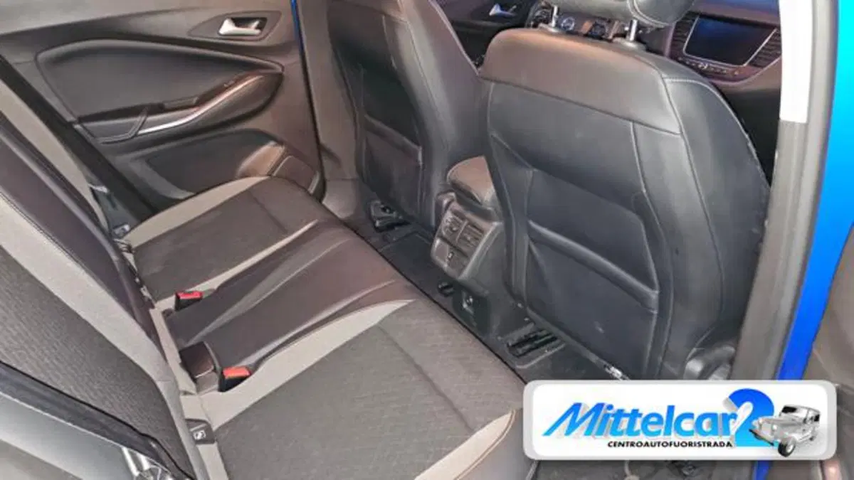 Opel Grandland X usata a Udine (8)