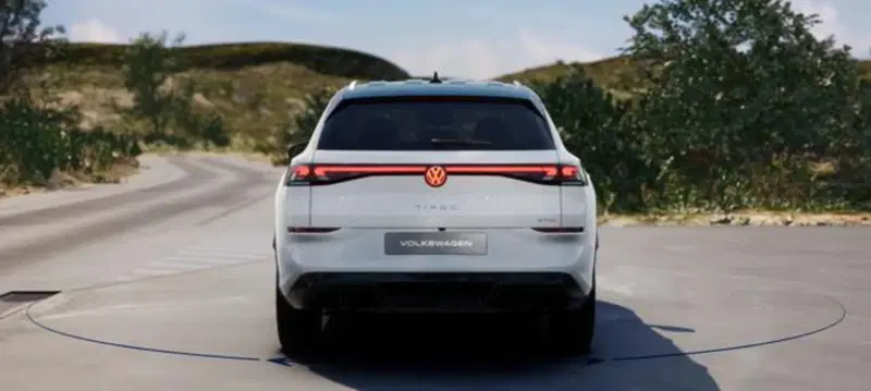Volkswagen T-Roc nuova a Milano (5)