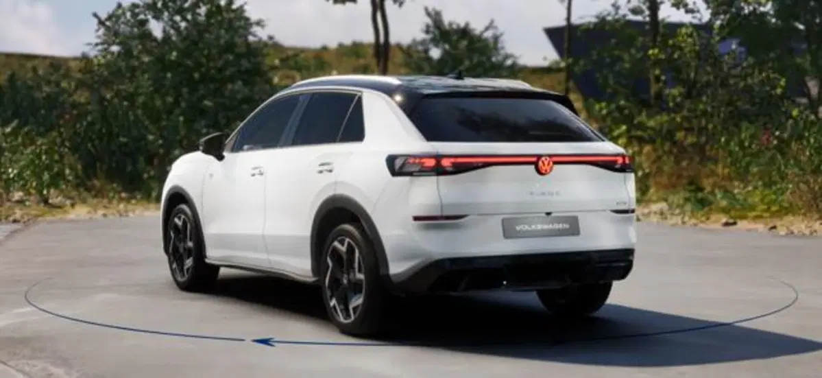 Volkswagen T-Roc nuova a Milano (6)