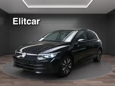 Volkswagen Golf 2.0 TDI 150 CV DSG SCR Life del 2025 usata a Magenta