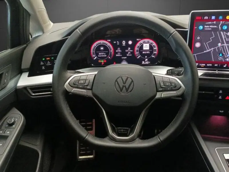 Volkswagen Golf usata a Milano (9)