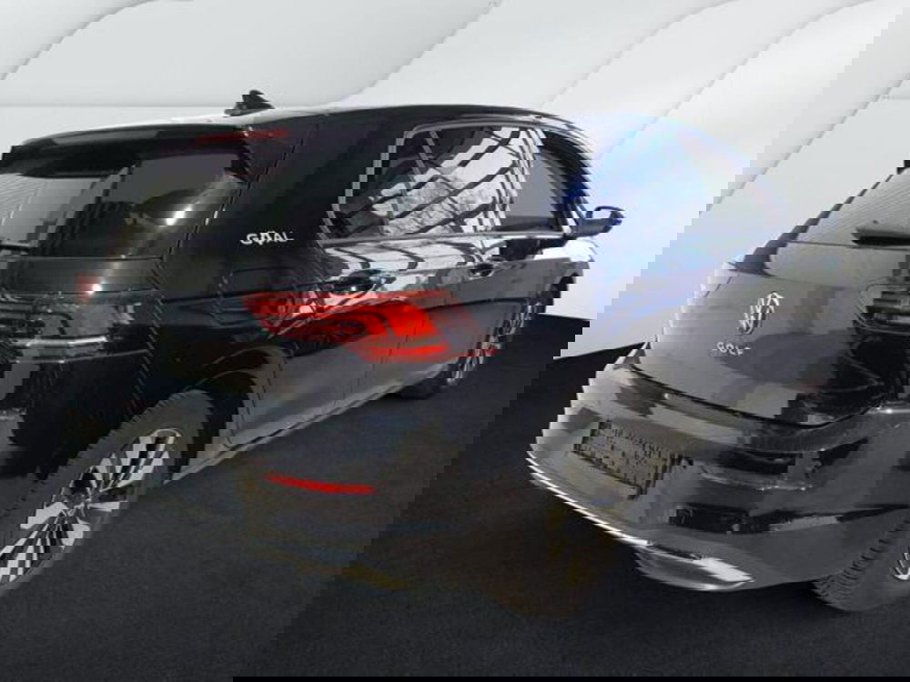 Volkswagen Golf Variant usata a Milano (3)