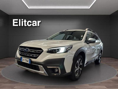 Subaru Outback 2.5i Premium lineartronic del 2022 usata a Magenta